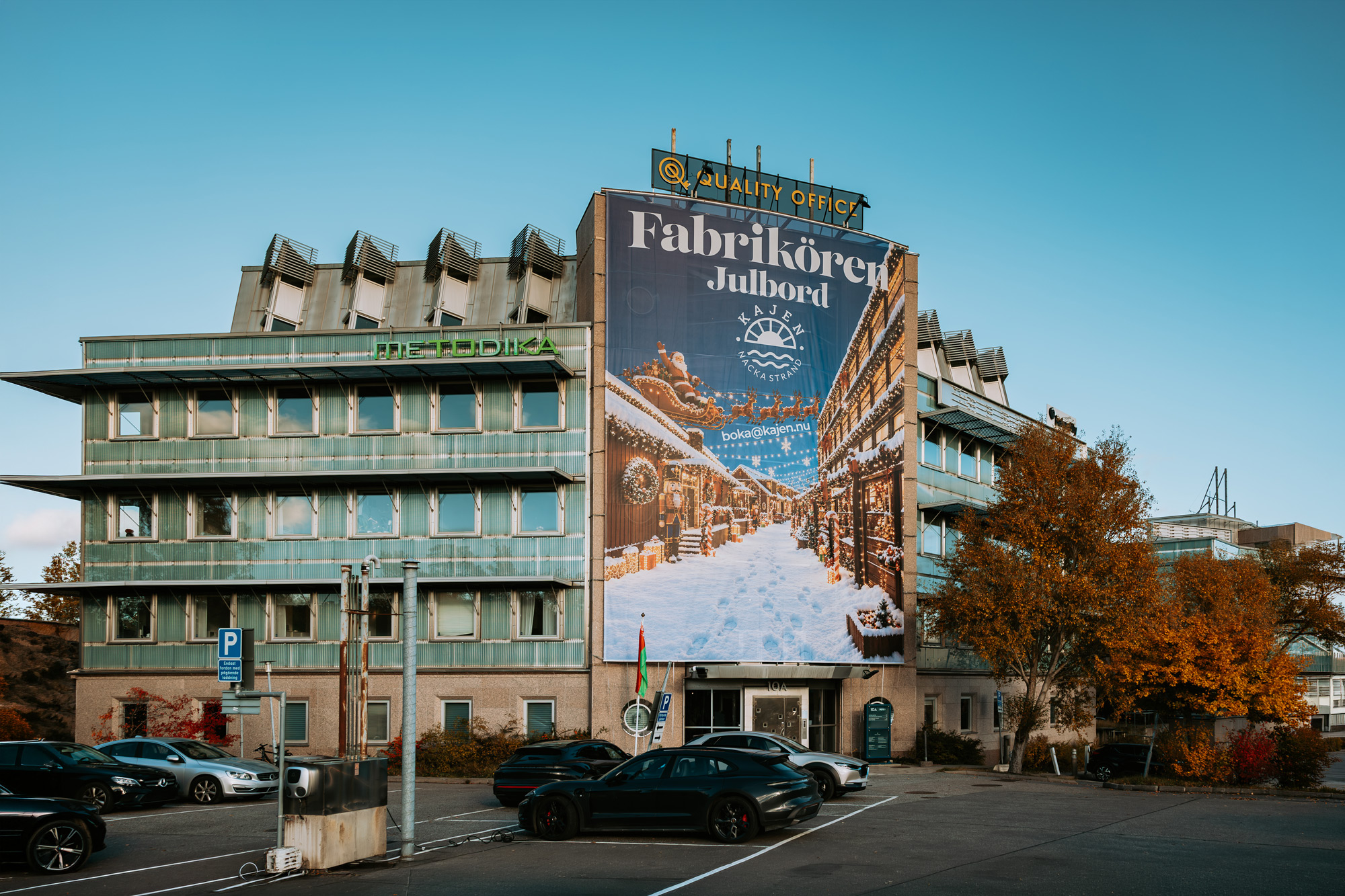 Kontorsbyggnad i Nacka för kontorshotell och coworking